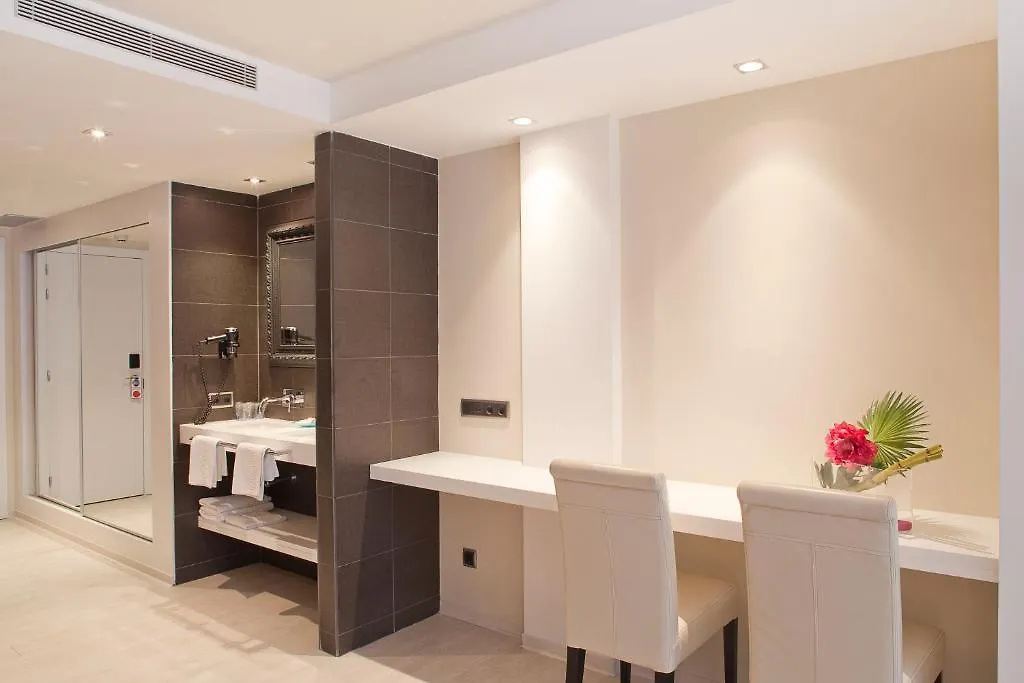 Hotel Spa La Terrassa Castell-Platja d’Aro 3*,